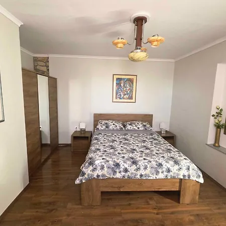 In - Insel Krk 27652 Добринь