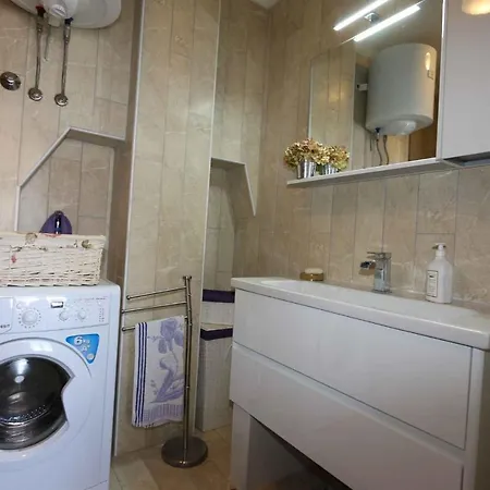 In Dobrinj/insel Krk 27652 Holiday home *