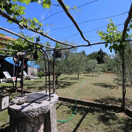In Dobrinj/insel Krk 27652 Holiday home